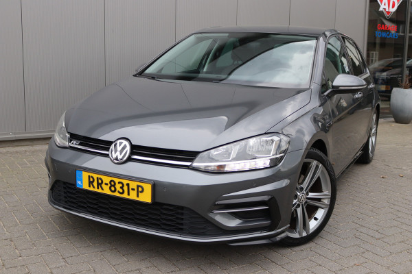 Volkswagen Golf 1.5 TSI 150PK Highline Business R Navigatie/Camera/Stoelverwarming/Adaptive-cruisecontrol