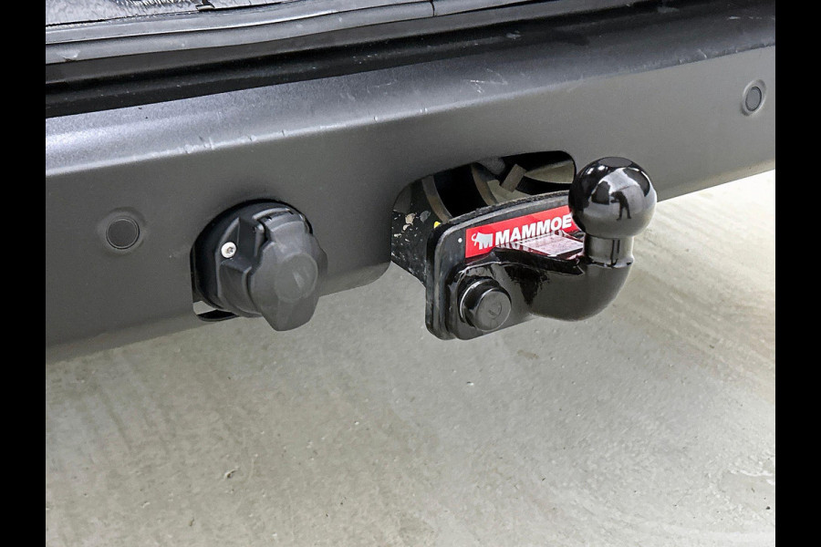 Ford Transit Custom 300 2.0 TDCI L2H1 Automaat Trend Nieuw Model Navigatie Climate Control Parkeersensoren Camera Lichtmetalen Velgen Bumpers in kleur Digitale Cockpit