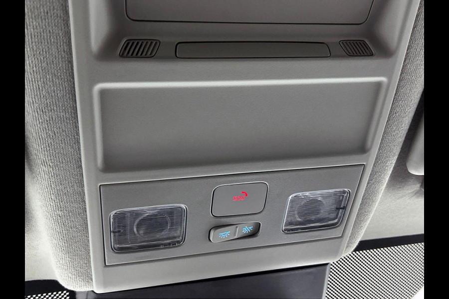 Ford Transit Custom 300 2.0 TDCI L2H1 Automaat Trend Nieuw Model Navigatie Climate Control Parkeersensoren Camera Lichtmetalen Velgen Bumpers in kleur Digitale Cockpit