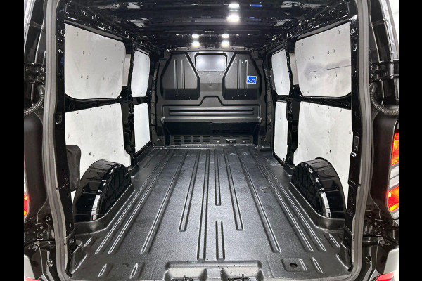 Ford Transit Custom 300 2.0 TDCI L2H1 Automaat Trend Nieuw Model Navigatie Climate Control Parkeersensoren Camera Lichtmetalen Velgen Bumpers in kleur Digitale Cockpit