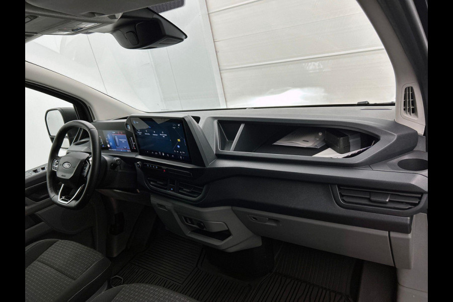 Ford Transit Custom 300 2.0 TDCI L2H1 Automaat Trend Nieuw Model Navigatie Climate Control Parkeersensoren Camera Lichtmetalen Velgen Bumpers in kleur Digitale Cockpit