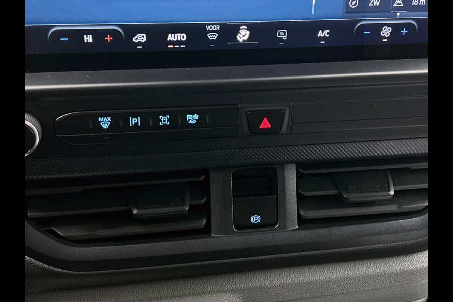 Ford Transit Custom 300 2.0 TDCI L2H1 Automaat Trend Nieuw Model Navigatie Climate Control Parkeersensoren Camera Lichtmetalen Velgen Bumpers in kleur Digitale Cockpit