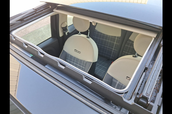 Fiat 500 1.2 Lounge | Panodak | LM velgen | Airco | Cruise | Navi | All Season |