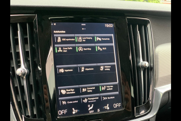 Volvo V90 2.0 D4 Inscription 190PK LEDER PILOT 19'' 2018