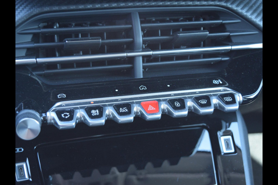 Peugeot 208 1.2 Hybrid 110 e-DCS6 Allure CAMERA MET SENSOREN | NAVI & CARPLAY | E.C.C. |