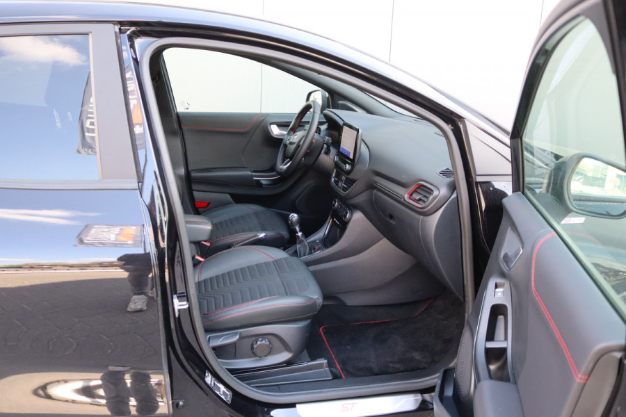 Ford Puma 125PK EcoB. Hybrid ST-Line X Navigatie/Camera/Winter-pack/Adaptive-cruisecontrol