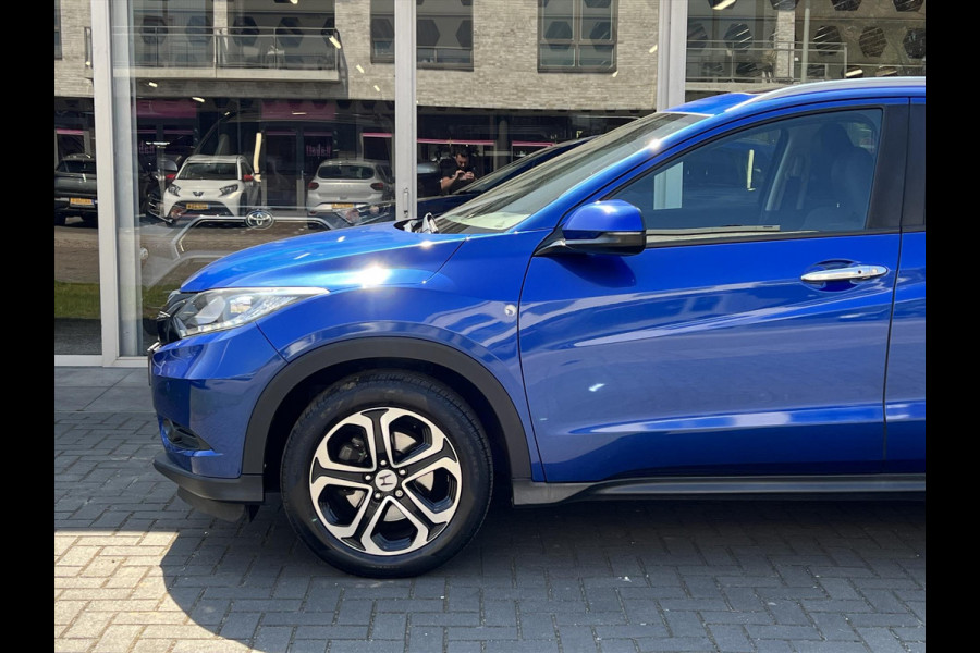 Honda HR-V 1.5 i-VTEC Executive CVT Automaat | Panoramadak, Parkeersensoren, 17 inch, Stoelverwarming, Cruise control, Climate control