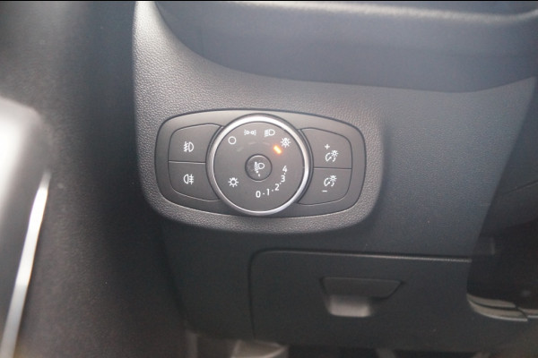 Ford Fiesta 1.0 EcoBoost ST-Line -NAVI-ECC-PDC-CAM-ACC