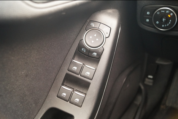 Ford Fiesta 1.0 EcoBoost ST-Line -NAVI-ECC-PDC-CAM-ACC