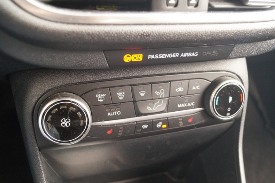 Ford Fiesta 1.0 EcoBoost ST-Line -NAVI-ECC-PDC-CAM-ACC