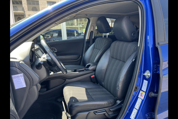 Honda HR-V 1.5 i-VTEC Executive CVT Automaat | Panoramadak, Parkeersensoren, 17 inch, Stoelverwarming, Cruise control, Climate control