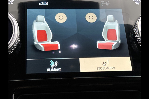 Jaguar I-PACE EV320 HSE 90 kWh(NL-auto, Goed OnderH, Trekhaak, Panorama, Carplay, StoelV, Climate Con, Etc)