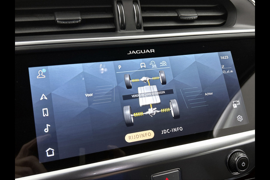 Jaguar I-PACE EV320 HSE 90 kWh(NL-auto, Goed OnderH, Trekhaak, Panorama, Carplay, StoelV, Climate Con, Etc)