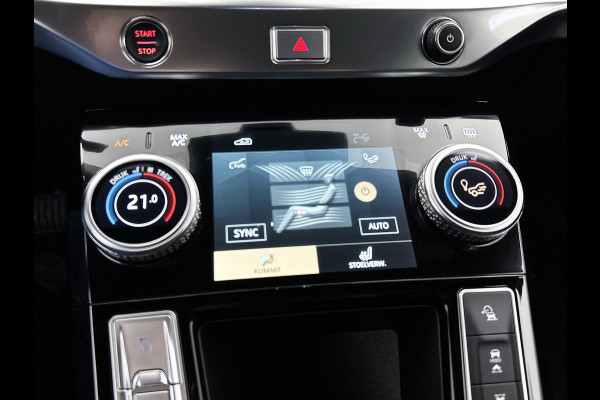 Jaguar I-PACE EV320 HSE 90 kWh(NL-auto, Goed OnderH, Trekhaak, Panorama, Carplay, StoelV, Climate Con, Etc)