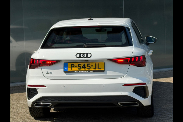 Audi A3 Sportback 35 TFSI S-LINE Matrix|Sportstoelen|Camera|Dealer Onderhouden