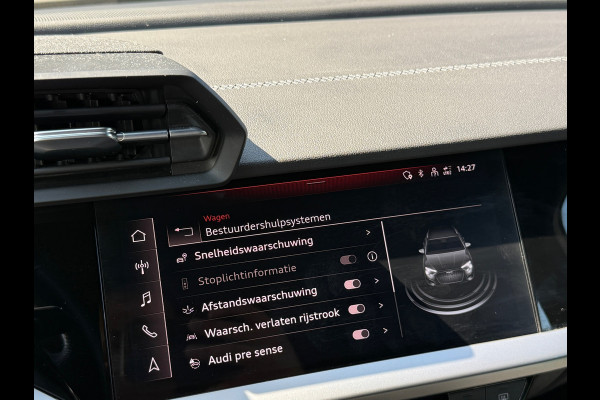 Audi A3 Sportback 35 TFSI S-LINE Matrix|Sportstoelen|Camera|Dealer Onderhouden
