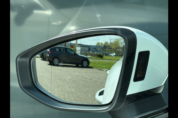 Audi A3 Sportback 35 TFSI S-LINE Matrix|Sportstoelen|Camera|Dealer Onderhouden