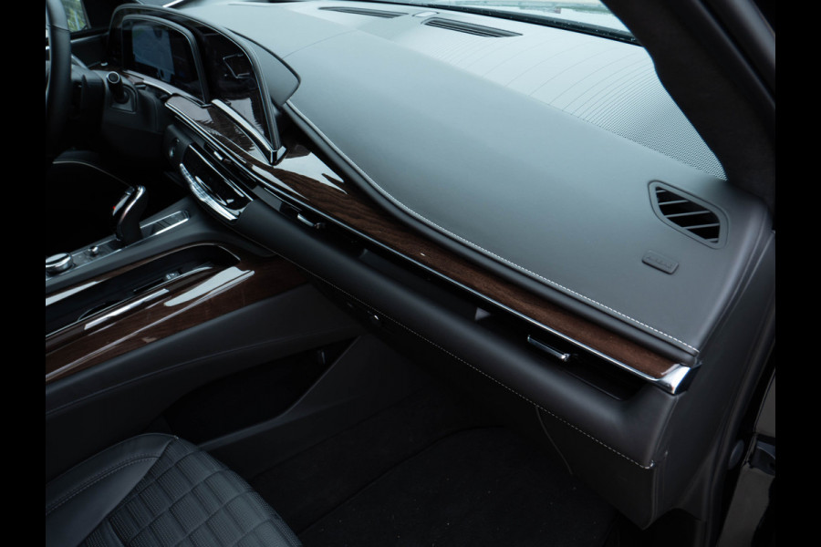 Cadillac Escalade 6.2 V8 | Sport | Luchtvering / Panoramadak / 7 Seats