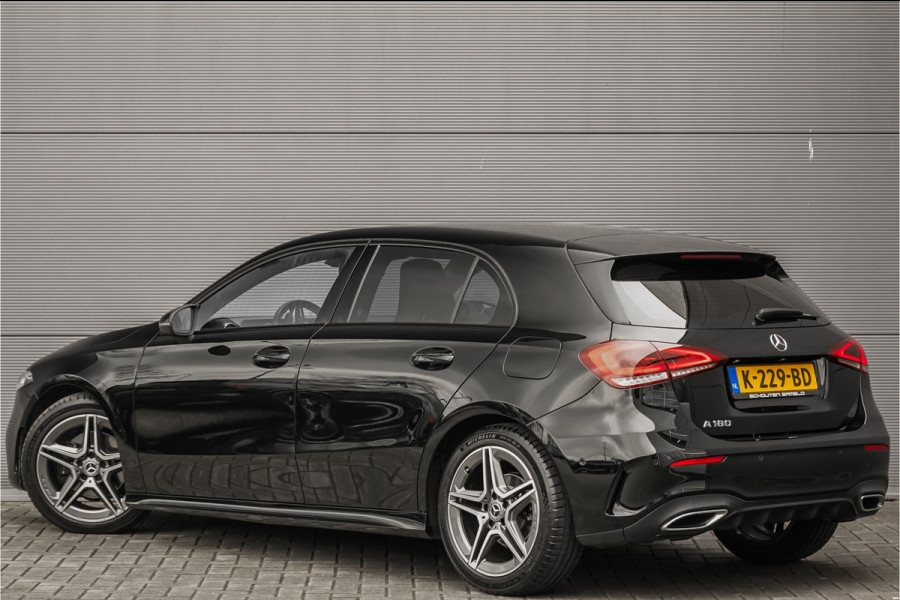 Mercedes-Benz A-Klasse 180 Business Solution AMG Camera CarPlay Black Pack 18"