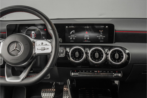 Mercedes-Benz A-Klasse 180 Business Solution AMG Camera CarPlay Black Pack 18"