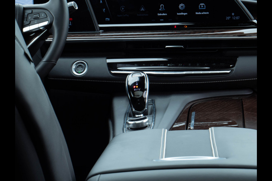 Cadillac Escalade 6.2 V8 | Sport | Luchtvering / Panoramadak / 7 Seats