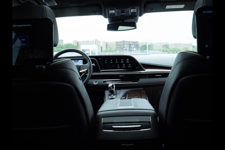 Cadillac Escalade 6.2 V8 | Sport | Luchtvering / Panoramadak / 7 Seats