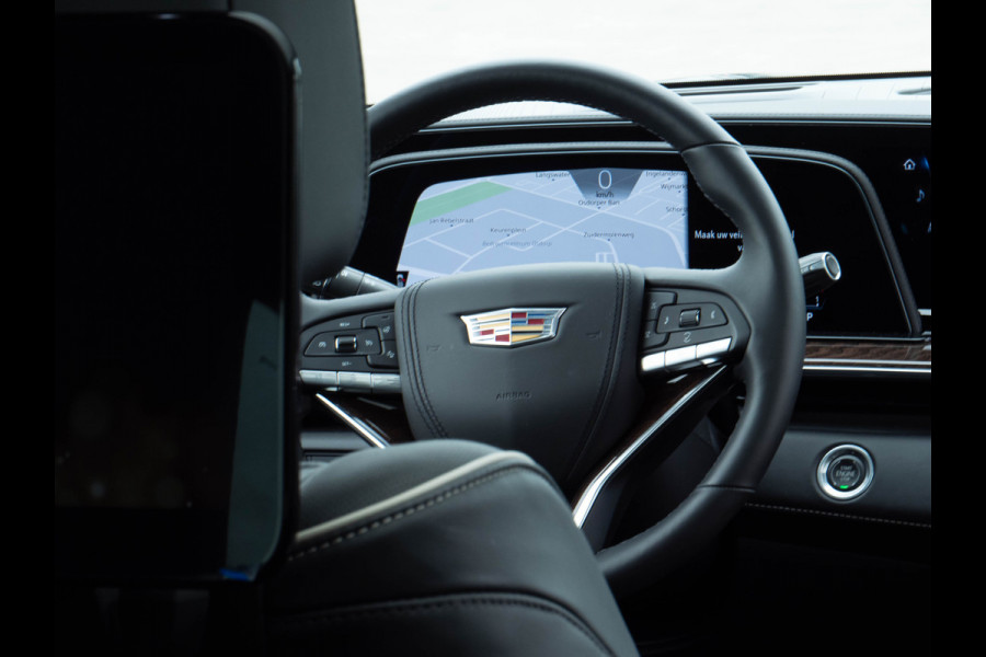Cadillac Escalade 6.2 V8 | Sport | Luchtvering / Panoramadak / 7 Seats