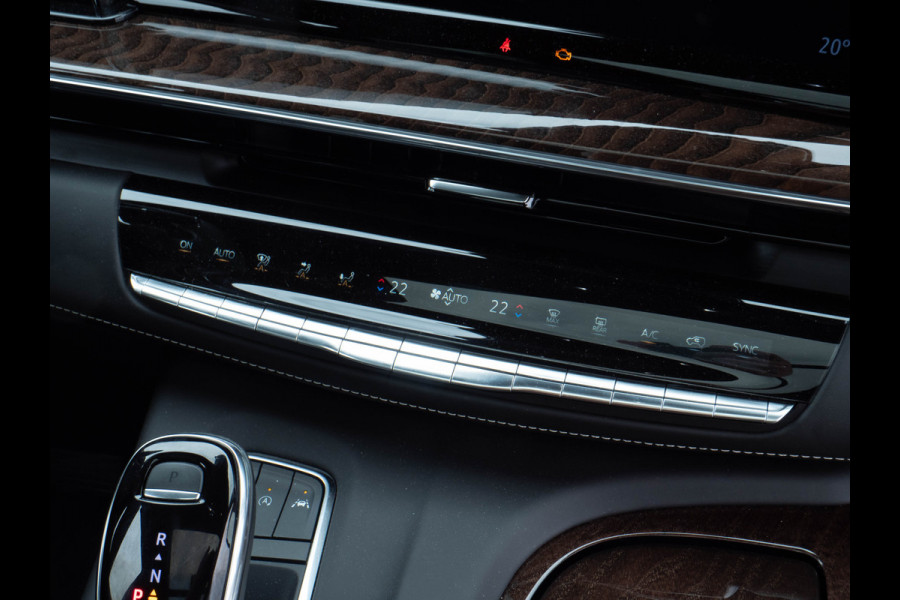 Cadillac Escalade 6.2 V8 | Sport | Luchtvering / Panoramadak / 7 Seats