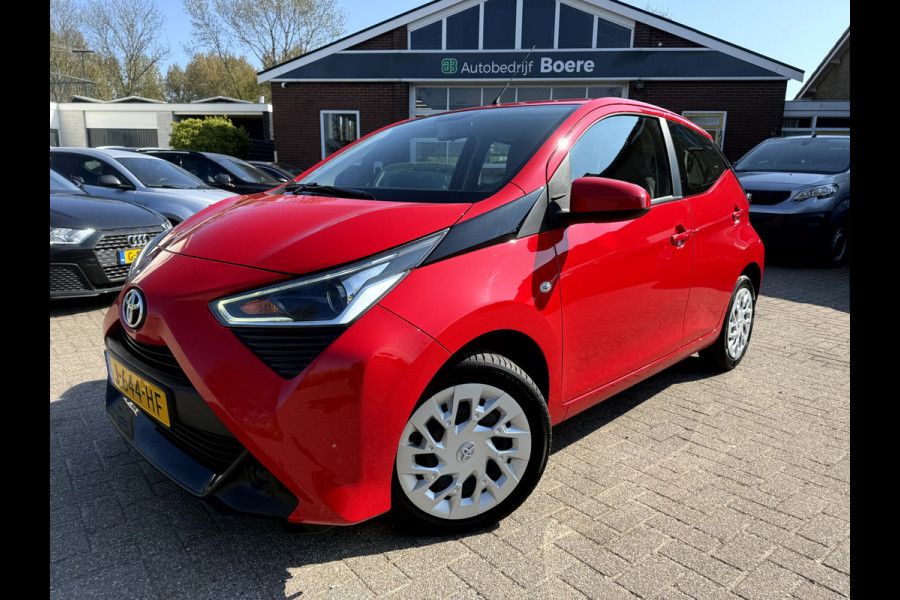 Toyota Aygo 1.0 VVT-i x-play Camera, App Connect