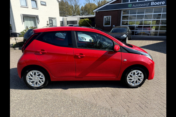 Toyota Aygo 1.0 VVT-i x-play Camera, App Connect