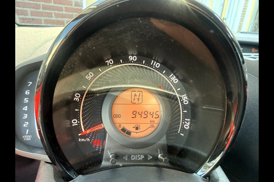 Toyota Aygo 1.0 VVT-i x-play Camera, App Connect