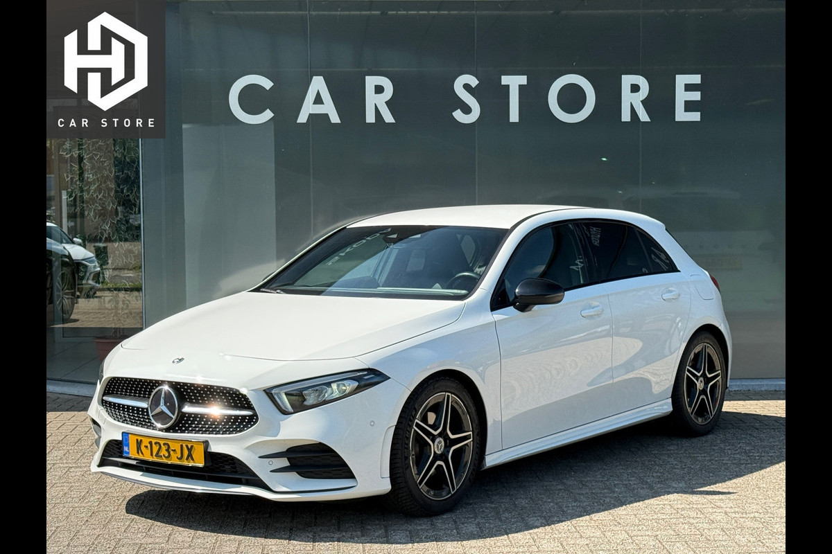 Mercedes-Benz A-Klasse 180 AMG Night Navi|Sfeer|Stoelverwarming|Dealer Onderhouden