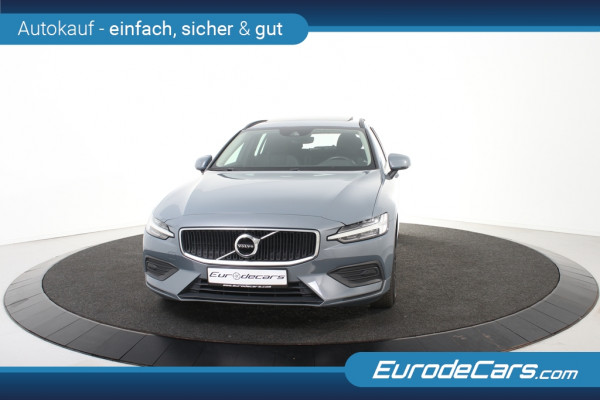 Volvo V60 2.0 B3 Momentum *1ste Eigenaar*Navigatie*Panoramadak*Trekhaak*Stoelverwarming*