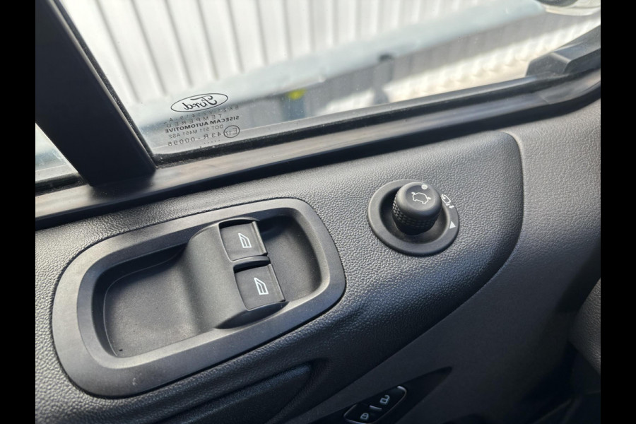 Ford Transit Custom 2.0 TDCI L1H1*AUTOM.*CRUISE*CAM*INRICHTING*OMVORM.