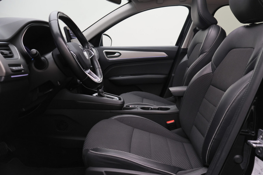 Renault Arkana 1.6 E-Tech Hybrid 145 Intens Panoramadak, Apple Carplay, Keyless, ACC, Stuur-/Stoelverw., 18"