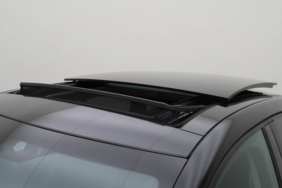 Renault Arkana 1.6 E-Tech Hybrid 145 Intens Panoramadak, Apple Carplay, Keyless, ACC, Stuur-/Stoelverw., 18"