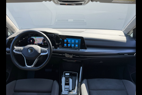 Volkswagen Golf eHybrid PHEV 204PK DSG STYLE CAMERA/CARPLAY/STUURVERW.