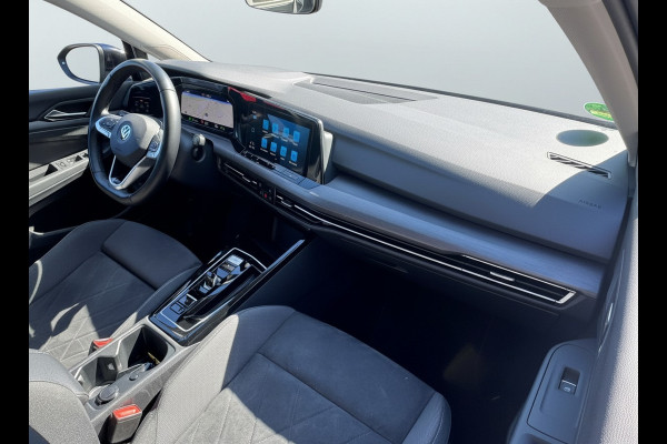 Volkswagen Golf eHybrid PHEV 204PK DSG STYLE CAMERA/CARPLAY/STUURVERW.