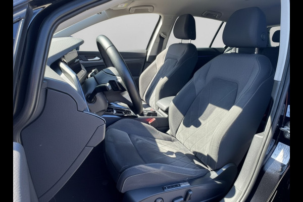 Volkswagen Golf eHybrid PHEV 204PK DSG STYLE CAMERA/CARPLAY/STUURVERW.