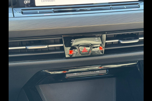 Volkswagen Golf eHybrid PHEV 204PK DSG STYLE CAMERA/CARPLAY/STUURVERW.