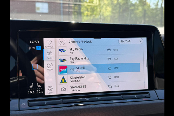 Volkswagen Golf eHybrid PHEV 204PK DSG STYLE CAMERA/CARPLAY/STUURVERW.