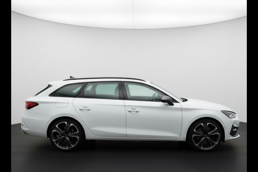 CUPRA Leon Sportstourer e-Hybrid PHEV 245PK DSG SPORT TREKHAAK/CARPLAY/CAMERA/NAVI