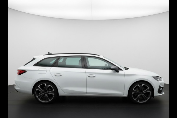 CUPRA Leon Sportstourer e-Hybrid PHEV 245PK DSG SPORT TREKHAAK/CARPLAY/CAMERA/NAVI