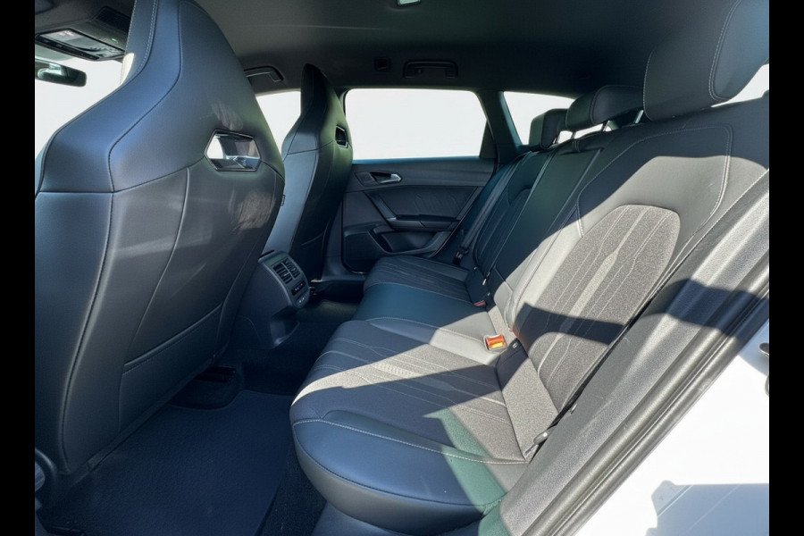 CUPRA Leon Sportstourer e-Hybrid PHEV 245PK DSG SPORT TREKHAAK/CARPLAY/CAMERA/NAVI