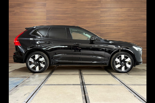 Volvo XC60 2.0 T6 Plug-in hybrid AWD Plus Dark | Pano | Winterpakket | Trekhaak elektr.| 360 camera | 20Inch | BOMVOL