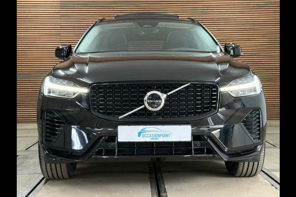 Volvo XC60 2.0 T6 Plug-in hybrid AWD Plus Dark | Pano | Winterpakket | Trekhaak elektr.| 360 camera | 20Inch | BOMVOL
