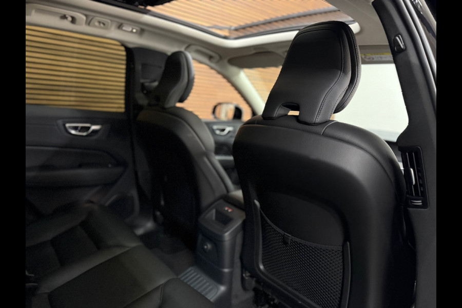 Volvo XC60 2.0 T6 Plug-in hybrid AWD Plus Dark | Pano | Winterpakket | Trekhaak elektr.| 360 camera | 20Inch | BOMVOL