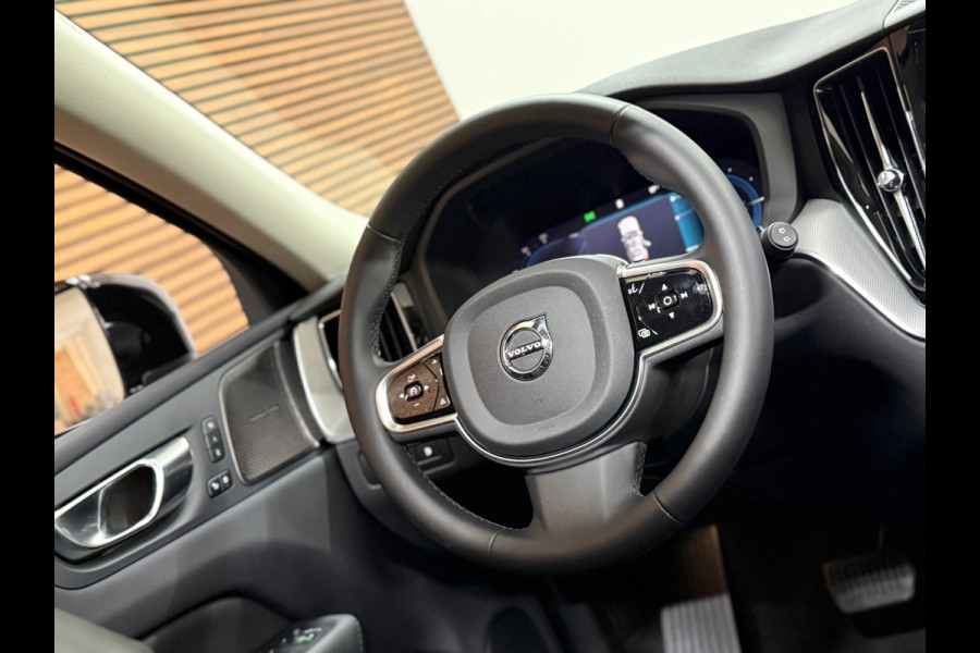 Volvo XC60 2.0 T6 Plug-in hybrid AWD Plus Dark | Pano | Winterpakket | Trekhaak elektr.| 360 camera | 20Inch | BOMVOL