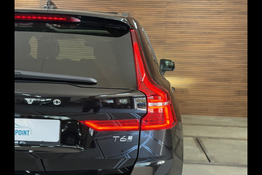 Volvo XC60 2.0 T6 Plug-in hybrid AWD Plus Dark | Pano | Winterpakket | Trekhaak elektr.| 360 camera | 20Inch | BOMVOL