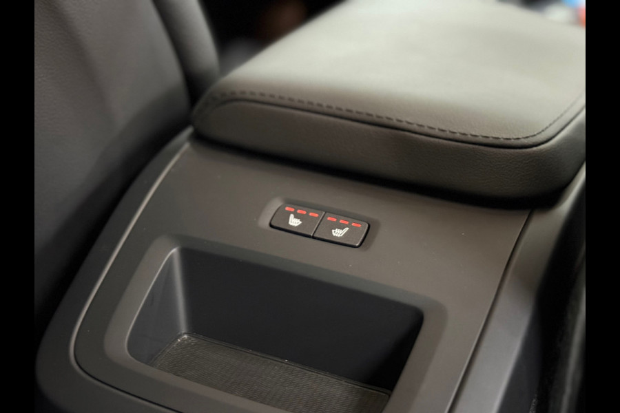 Volvo XC60 2.0 T6 Plug-in hybrid AWD Plus Dark | Pano | Winterpakket | Trekhaak elektr.| 360 camera | 20Inch | BOMVOL